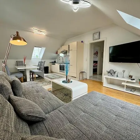 Apartment Grosszuegige Mit Parkplatz *