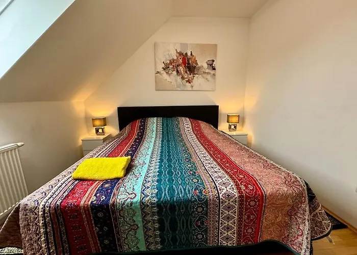 Grosszuegige Mit Parkplatz * Graz