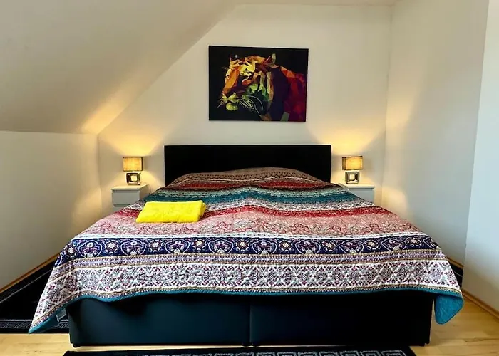 Grosszuegige Mit Parkplatz